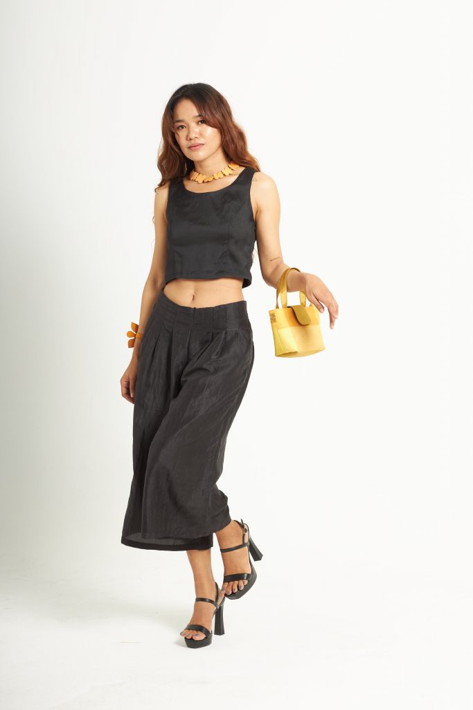 Sleeveless Cropped Top with Culottes 
